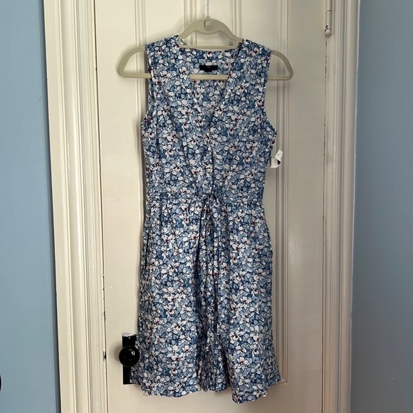 NWT Gap floral dress button front drawstring with pockets - Picture 4 of 11